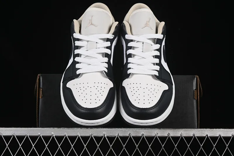 All categories Air Jordan Jordan series basketball shoes Air Jordan 1 Low G version pure original Air Jordan 1 Low AJ1 Joe 1 cream white low-top cultural casual sneakers 553558-153